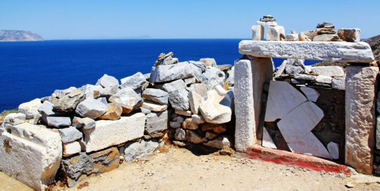 Homer's Tomb